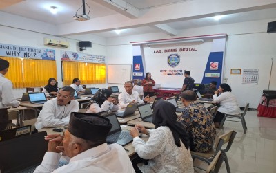 Seleksi Ketat Demi Pendidikan Bermutu: SMK Negeri 2 Semarang Jadi Salah Satu Lokasi CAT Bakal Calon Kepala Sekolah yang  Digelar Serentak di Jawa Tengah